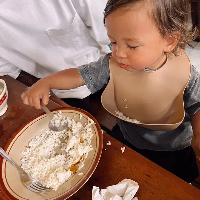 Jennifer Bachdim dan keluarga liburan ke Solo dan Jogja (Instagram/jenniferbachdim)