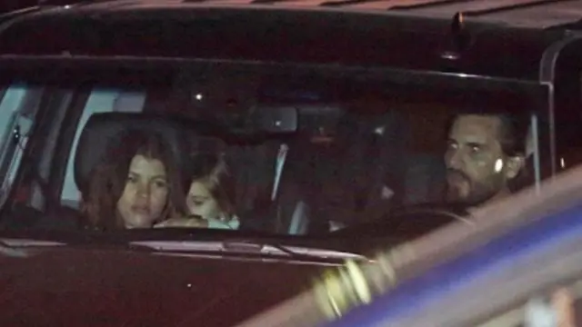 [Bintang] Sofia Richie dan Scott Disick