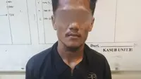 Pelaku peremas payudara di Duri, Kecamatan Mandau, ditangkap polisi beberapa hari usai beraksi. (Liputan6.com/M Syukur)