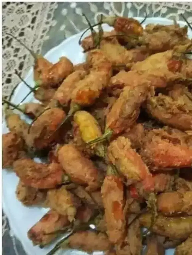 8 Potret Menu Takjil untuk Buka Puasa Ini Nyeleneh Banget