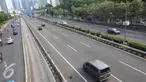 Sejumlah ruas jalan di Jakarta tampak lengang saat unjuk rasa besar-besaran terjadi di Jakarta, Jumat, (4/11). Aksi Damai 4 November ini terkait dugaan penistaan agama oleh Basuki `Ahok` Tjahaja Purnama. (Liputan6.com/Helmi Afandi) 