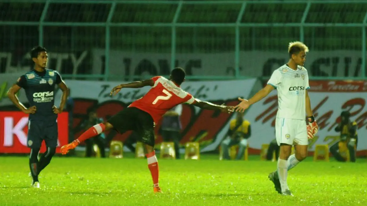 Kurnia Meiga