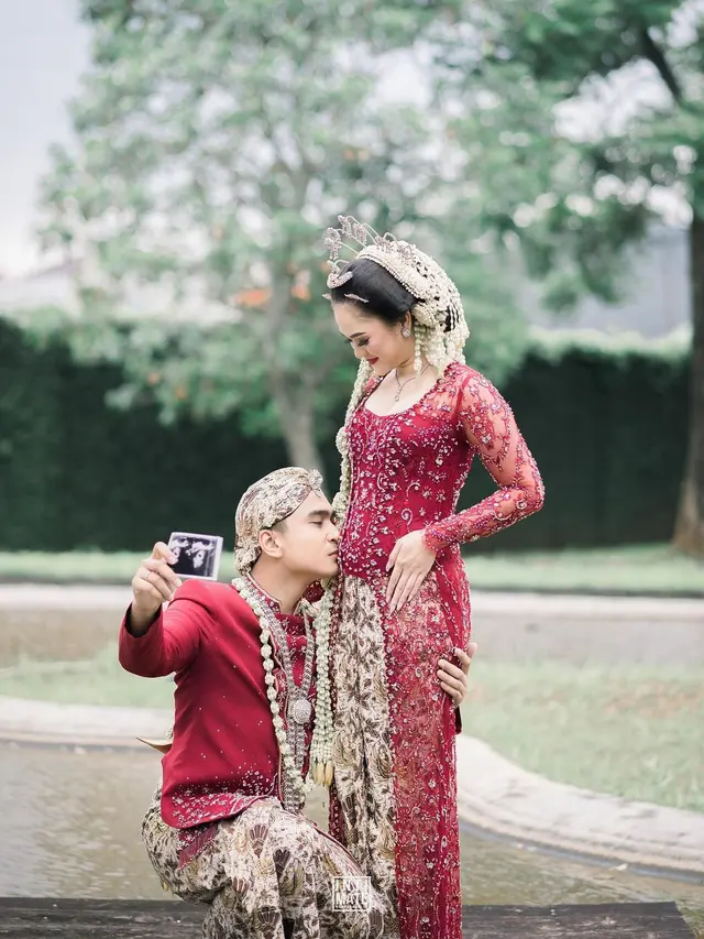 Istri Lutfi Agizal Melahirkan