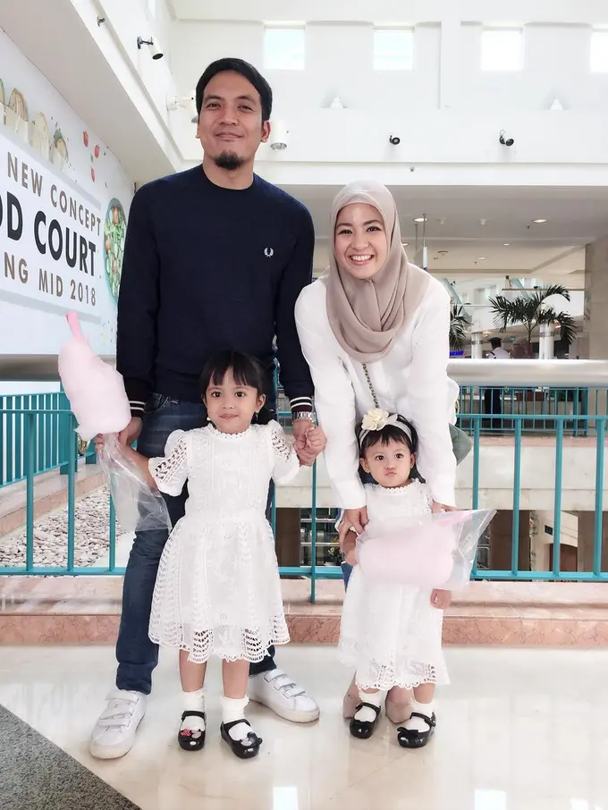 [Bintang] Natasha Rizky dan Desta