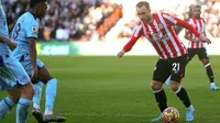 Liga Inggris: Bek Norwich Ini Mendadak Enggak Jadi Emosi karena Melihat Christian Eriksen