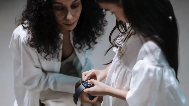 Gunakan Smartwatch sebagai Pengingat, Bukan Penentu Kondisi Tubuh