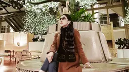 Mendengar dirinya disebut 'makan teman', Syahrini tidak memberikan komentar apa pun sampai akhirnya ia resmi menikah dengan Reino. Syahrini mengatakan jika dirinya tidak merebut Reino dari temannya itu. (Liputan6.com/princessyahrini)