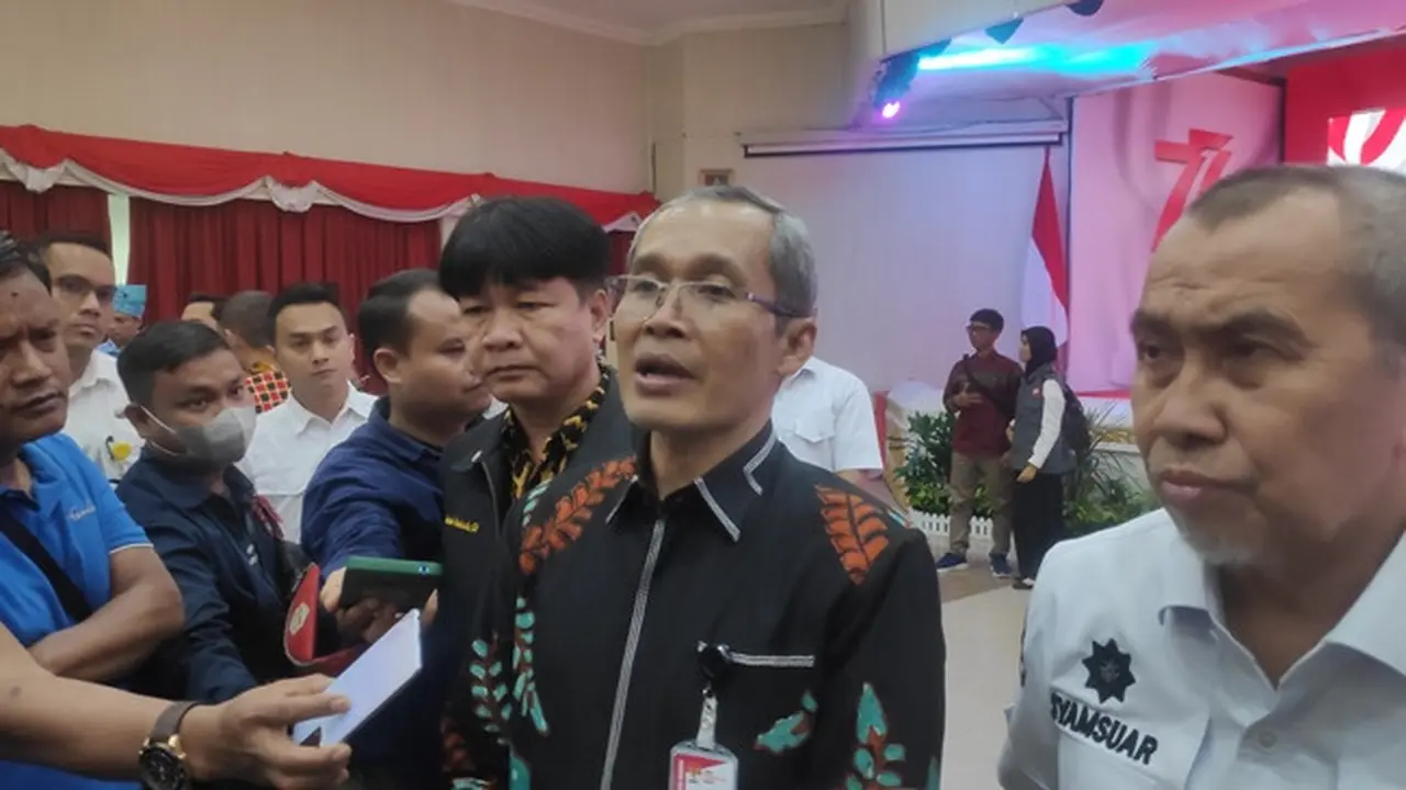 Wakil Ketua KPK Alexander Marwata saat melakukan kunjungan kerja ke Provinsi Riau.