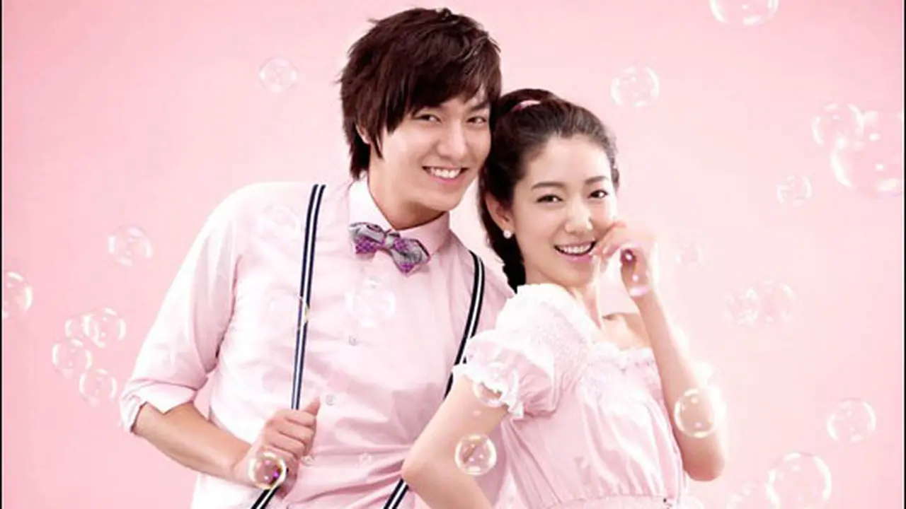 Rencana Imlek Lee Min Ho dan Park Shin Hye