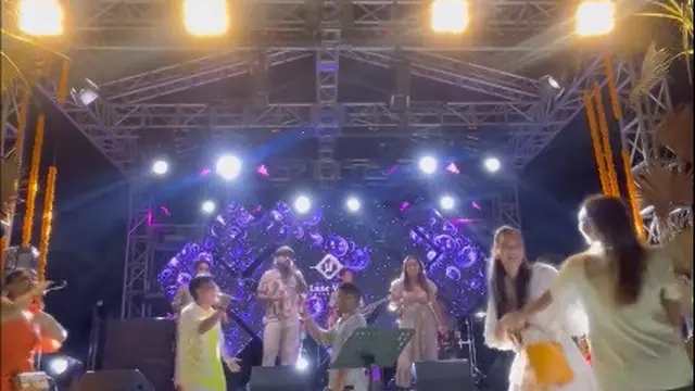 10 Momen Meriah Pesta Ulang Tahun Luna Maya, Bertema Festifal Musik