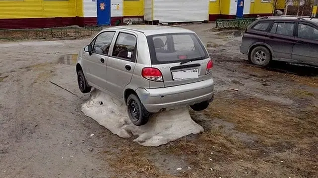 7 Momen Apes saat Berpergian Ini Bikin Geleng Kepala