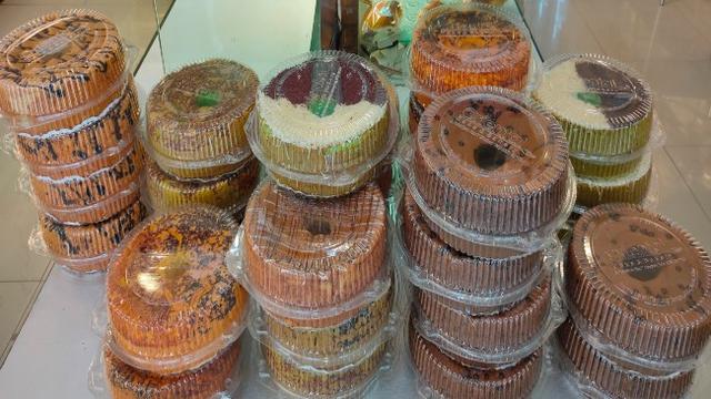 Manis Lembut Bolu Sifon, Kue Lebaran Favorit Warga Cirebon