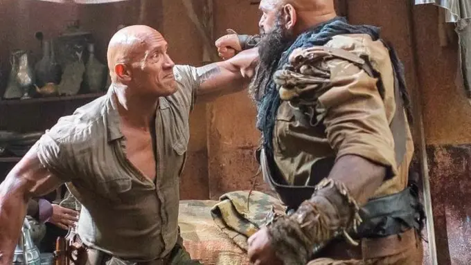 [Bintang] Dwayne Johnson Unggah Foto Pertarungan Sengit di Film Jumanji