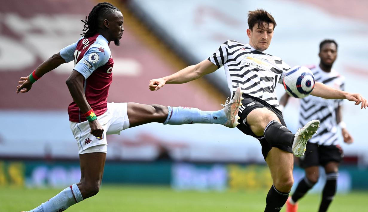 Pada akhirnya tak ada lagi gol yang tercipta. Aston Villa dipaksa bertekuk lutut dengan skor 1-3 oleh Manchester United. (Foto: AFP/Pool/Shaun Botterill)