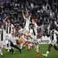 Para pemain Juventus melakukan selebrasi setelah memastikan diri menjadi jawara Liga Italia Serie A 2018-2019.  (AFP / Marco Bertorello)