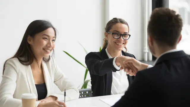 Ilustrasi norma kesopanan