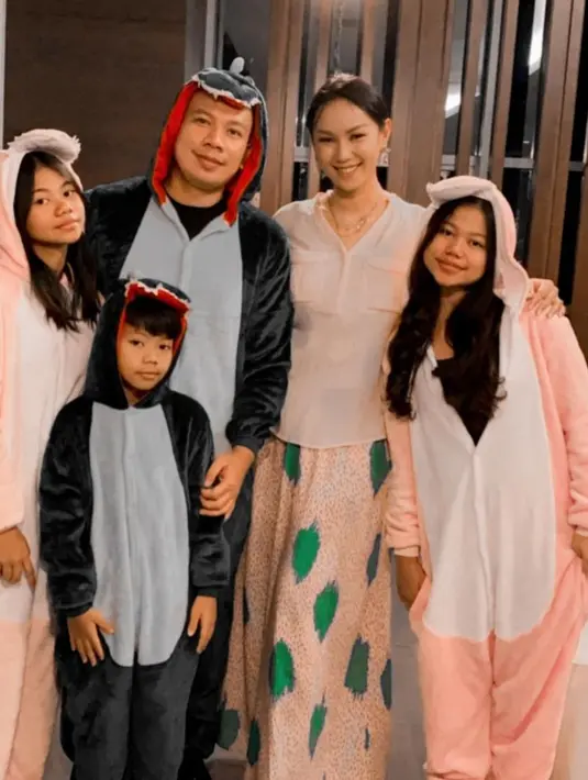 Kalina dan Vicky Prasetyo (Instagram/vickyprasetyo777)