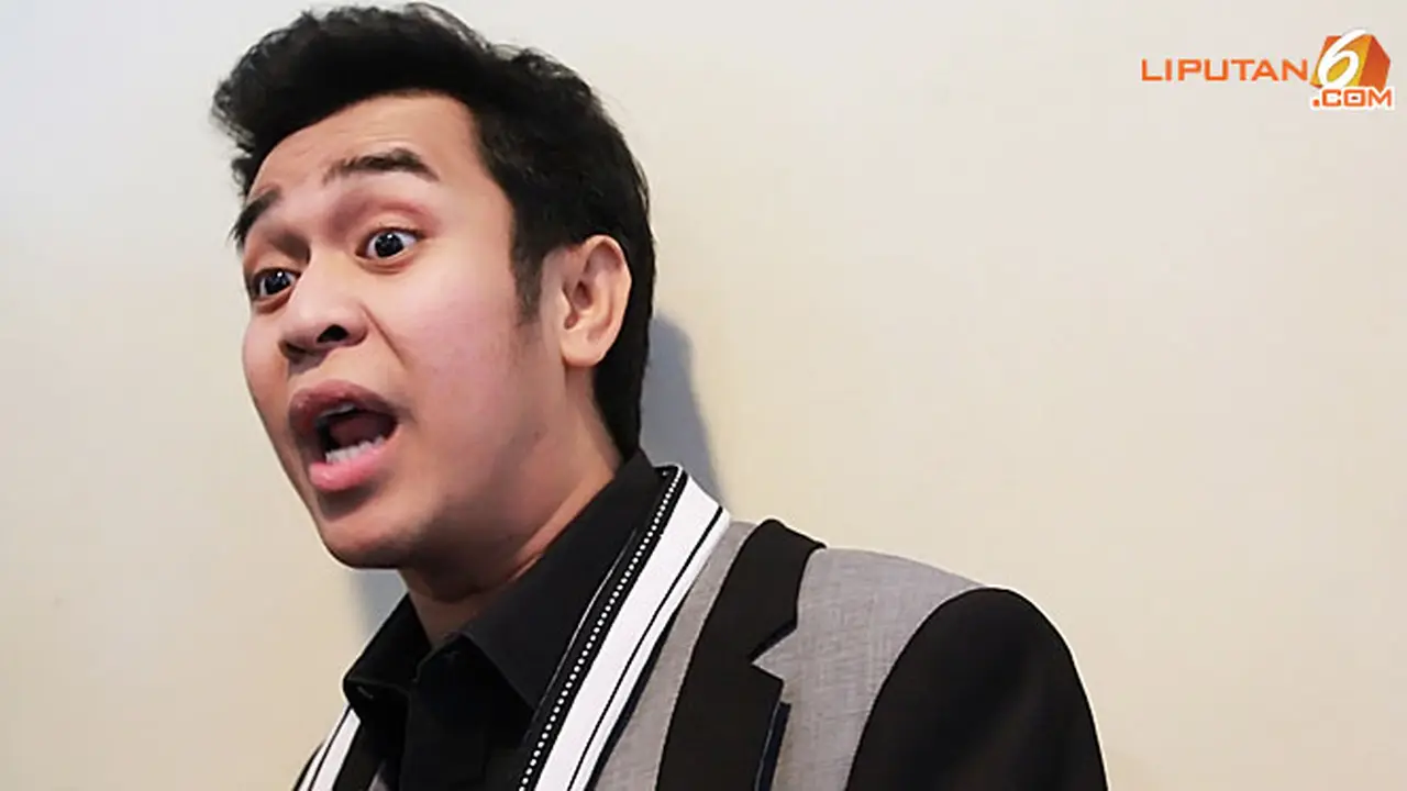 olga-syahputra-130701c.jpg