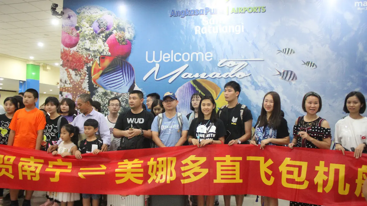 Wisatawan asal Cina