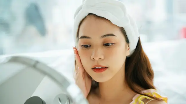 Tips Tampil Stylish dan Profesional Saat Ngantor, Anti Lebay dengan Gaya Fashion yang Tepat