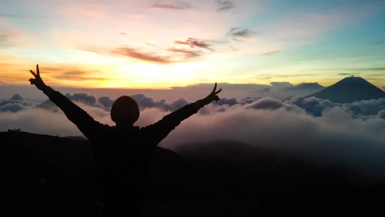 5 Gunung di Indonesia yang Cocok Didaki oleh Pemula