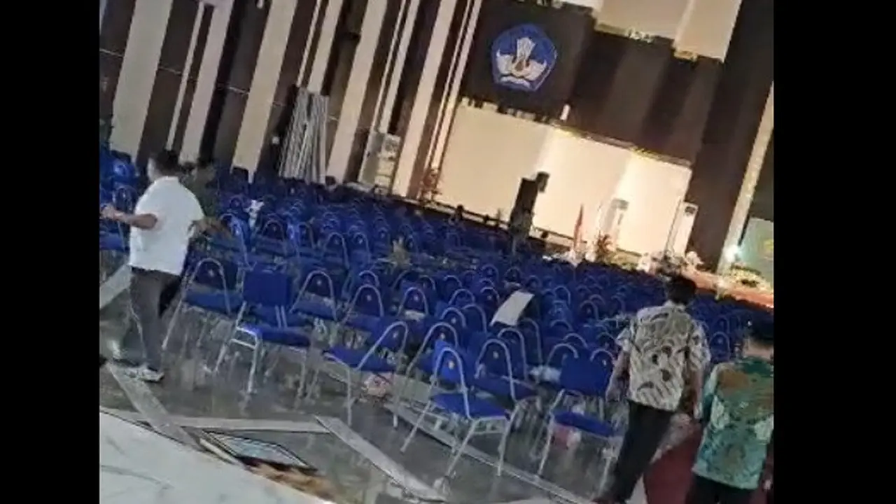 Warga Palu panik saat gempa