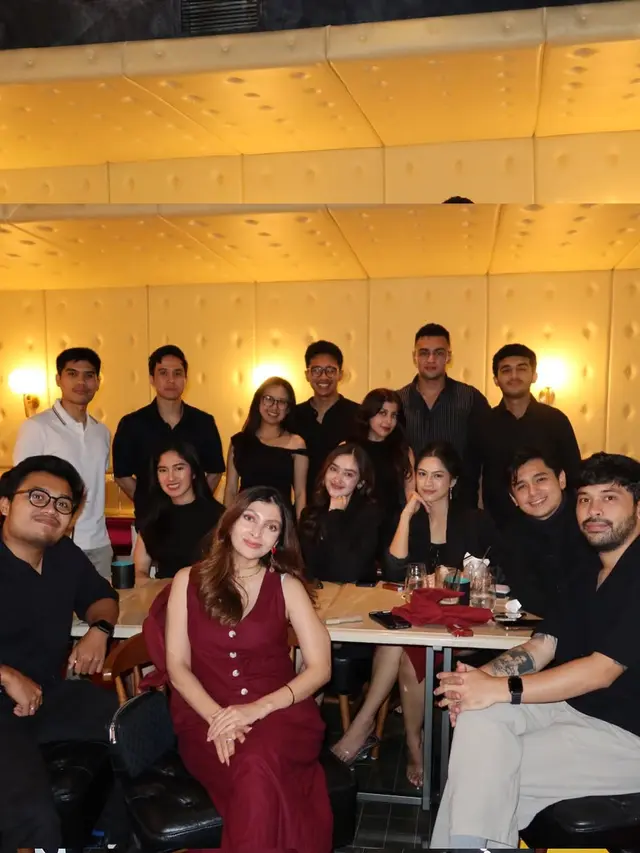 6 Potret Pesta Ultah Sarah Keihl ke-29, Dihadiri Ranty Maria hingga Hana Saraswati