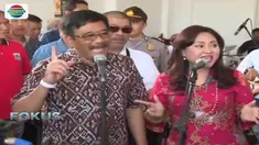 Djarot dan istri meninggalkan Balai Kota dengan diiringi nyanyian sebuah lagu dari Koes Plus, berjudul Kapan-Kapan.