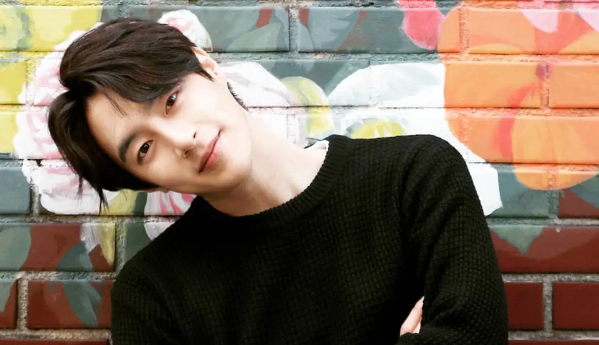 "Keluarga Minwoo, personel 100%, rekan artis di TOP Media, dan staff sedang berduka dengan kabar yang tiba-tiba ini," tambahnya. (Foto: instagram.com/sogogijuseyo)