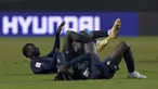 Salah satu tim unggulan di Piala Dunia U-20 2023, Prancis harus tersingkir lebih awal di fase grup meski pada laga terakhir Grup F mampu menang 3-1 atas Honduras di Unico Diego Armando Maradona Stadium, La Plata, Argentina, Senin (29/5/2023) dini hari WIB. Hanya mengemas tiga poin, setelah dua laga sebelumnya kalah dari Korea Selatan dan Gambia, Prancis tidak termausk dalam 4 tim peringkat ketiga terbaik. Alan Virginius dkk hanya menempati peringkat ke-5, kalah selisih gol dari Slovakia dan Tunisia di peringkat ke-3 dan 4. (AFP/Juan Mabromata)