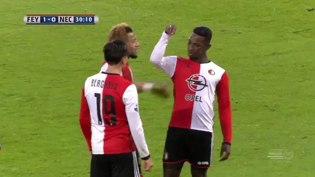 Berita video gerakan Salt Bae dari pemain Feyenoord, Eljero Elia. This video presented by BallBall.