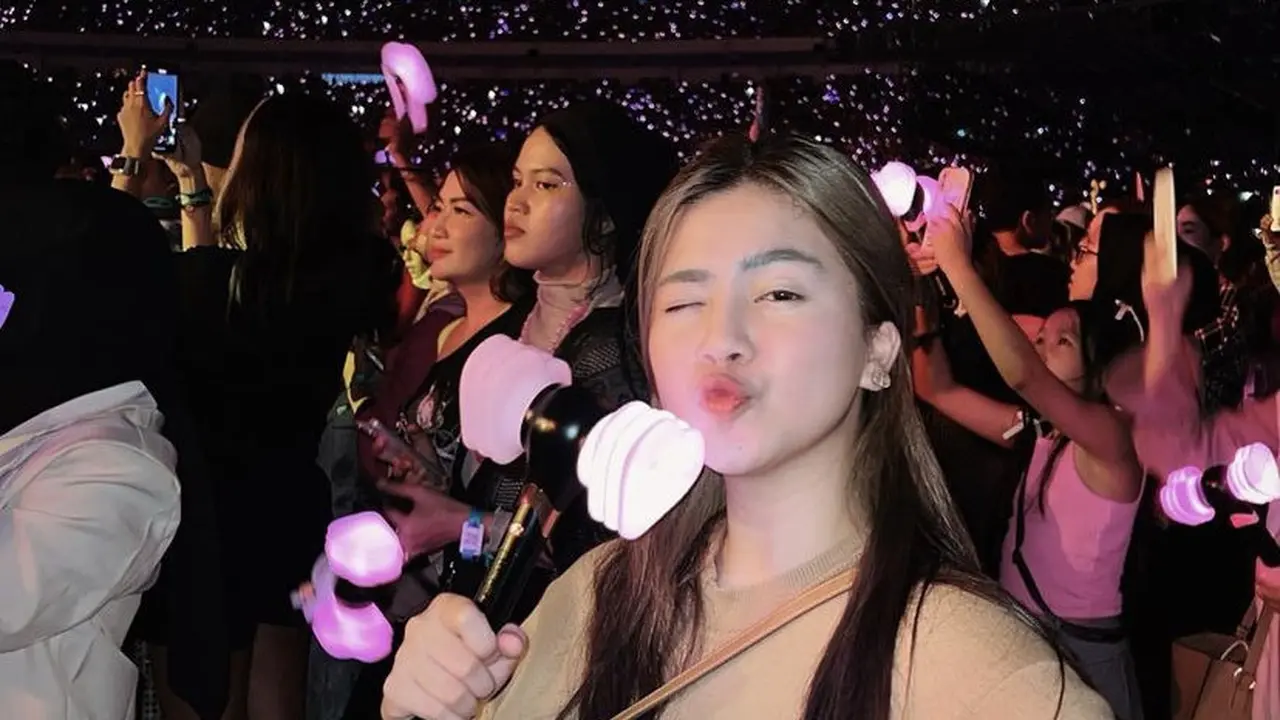 Tampilan Publik Figure di Hari Pertama Konser Blackpink Jakarta
