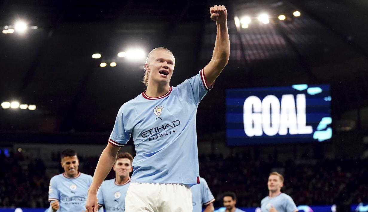 Penyerang Manchester City Erling Haaland berselebrasi setelah mencetak gol ke gawang Copenhagen dalam matchday ketiga Grup G Liga Champions 2022/2023 di Etihad Stadium, Kamis (6/10/2022) dini hari WIB. Manchester City berpesta saat menjamu FC Copenhagen di Liga Champions. (Nick Potts/PA via AP)