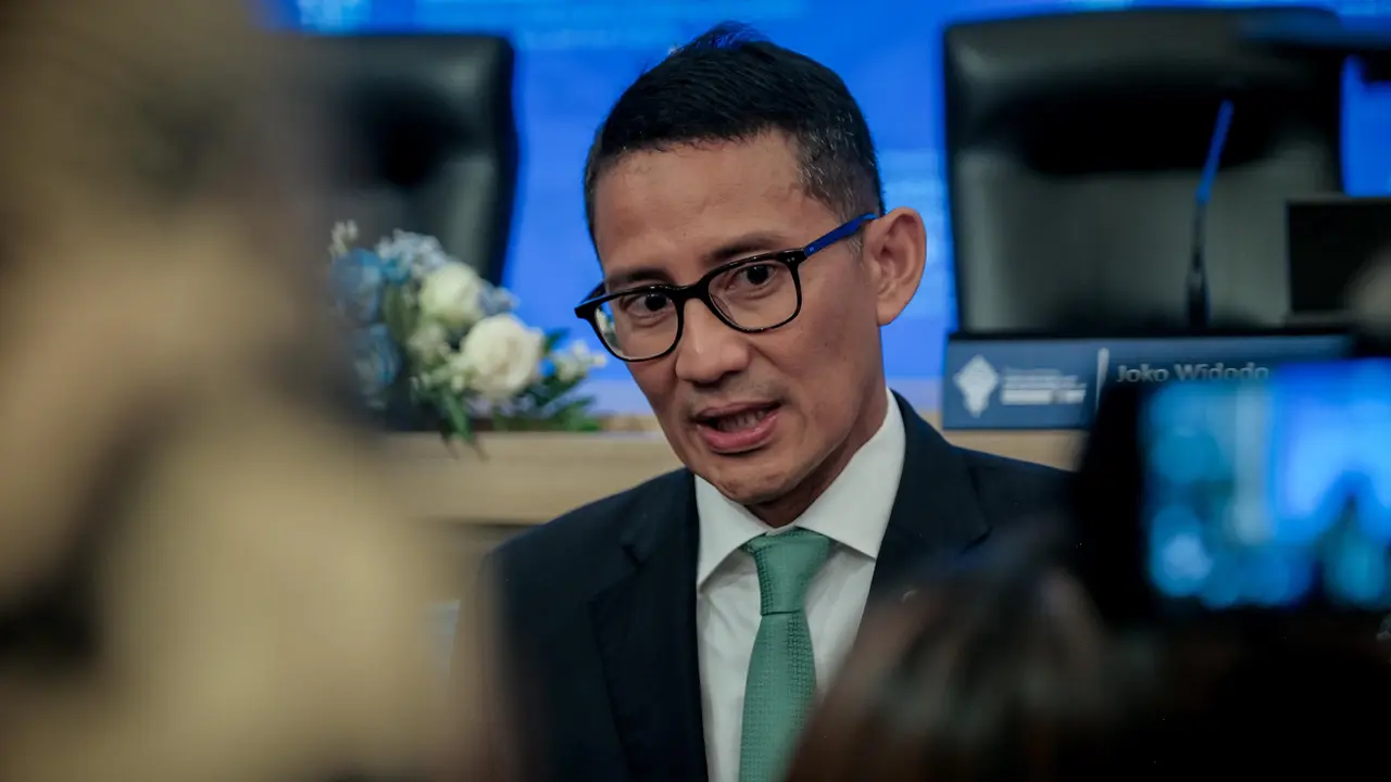 Menteri Pariwisata dan Ekonomi Kreatif (Menparekraf) Republik Indonesia, Sandiaga Salahuddin Uno mewakili Presiden Republik Indonesia, Joko Widodo (Jokowi) menghadiri makan siang bersama para delegasi KTT AIS Forum 2023. (Dok KTT AIS)