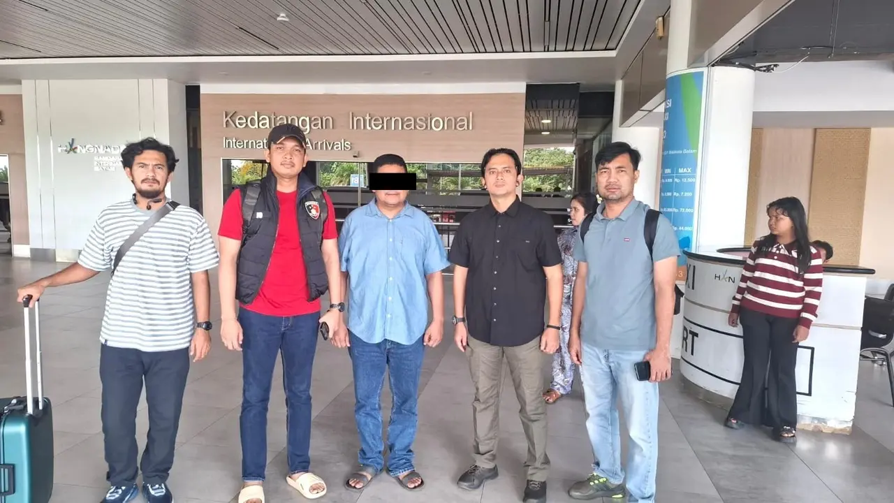 Komandan Satgas sebuah Ormas di Batam ditangkap polisi dengan dugaan penipuan dan penggelapan. (Foto: Liputan6.com/Ajang Nurdin)