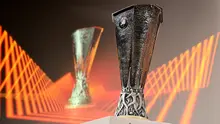 Trofi Liga Europa diperlihatkan saat pengundian babak playoff di markas UEFA, Nyon, Swiss, Senin, 7 November 2022. (Fabrice COFFRINI / AFP)