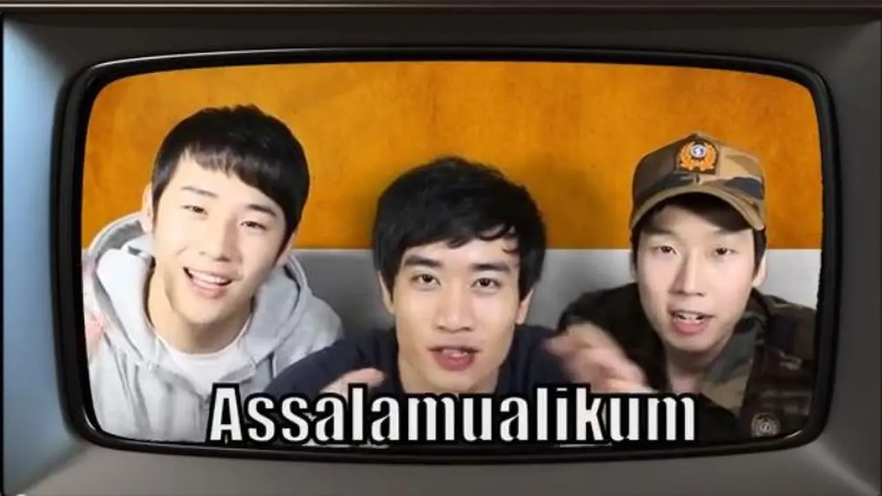 Cowok Korea pakai jilbab