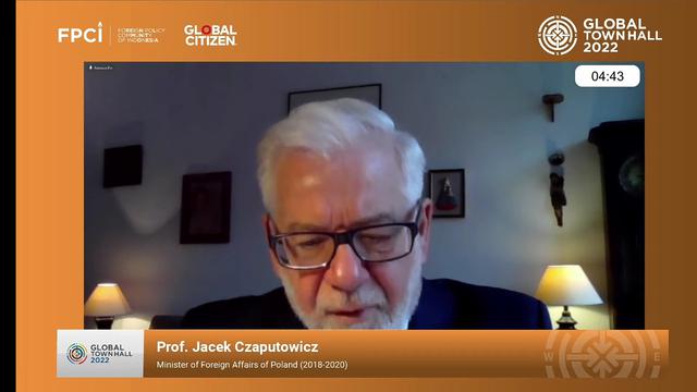 Potret Jacek Czaputowicz, Mantan Menteri Luar Negeri Polandia dalam Sesi 6 GTH 2022, Sabtu (5/11/2022). (Dok. Global Town Hall 2022 via Youtube)