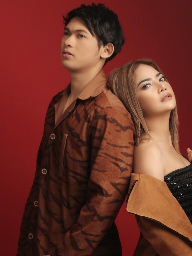 Minta Mahar Rp 5 Miliar, Ini 6 Potret Mesra Irma Darmawangsa dan Irfan Sebaztian