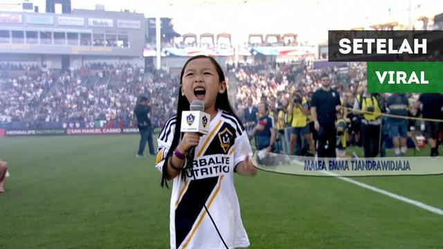 Berita video komentar anak berdarah Indonesia yang viral setelah menyanyikan lagu kebangsaan Amerika Serikat, Malea Emma Tjandrawidjaja, sebelum laga MLS, LA Galaxy vs Seattle Sounders. Apa yang terjadi dengan Malea setelah momen tersebut?