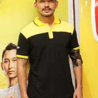 Rio Dewanto di kantor PMI Pusat, Jalan Gatot Subroto, Jakarta Selatan, Selasa (17/5/2016) (Ruswanto/Bintang.com)