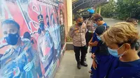 Pasutri di Banten Buka Layanan Pijat Esek-Esek, Kondom Bekas Pakai Jadi Barang Bukti