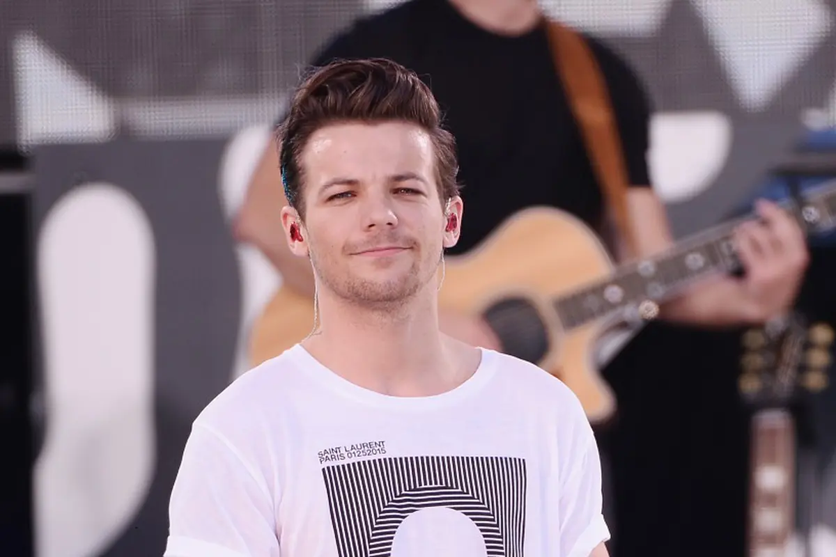 [Bintang] Louis Tomlinson