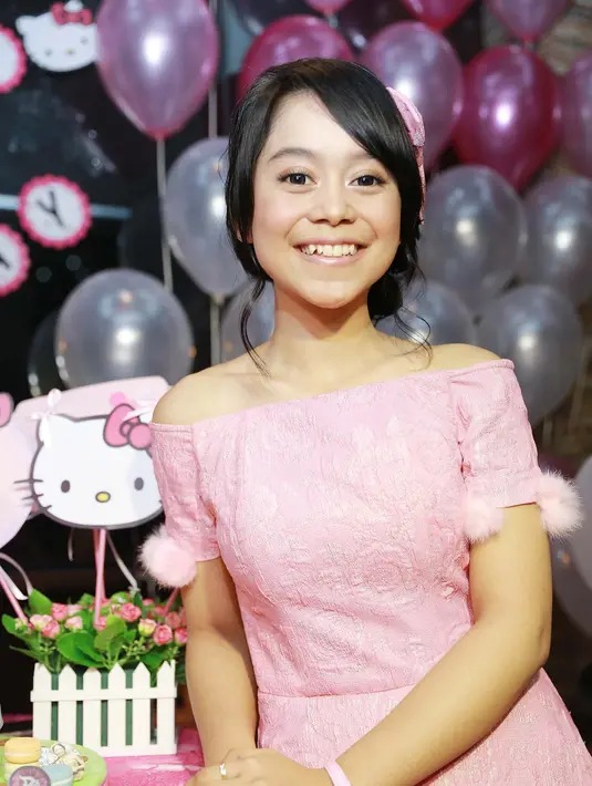 "Banyak pengalaman yang telah dede lalui. Dede tidak akan menjadi seperti sekarang kalau tidak ada kakak-kakak media. Terimakasih untuk dukungan dan support. Terimakasih juga untuk semua fans," ucap Lesti D'Academy. (Galih W. Satria/Bintang.com)
