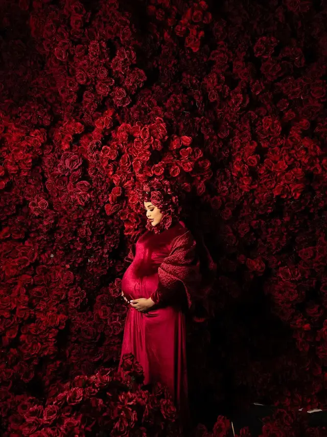 8 Momen Maternity Shoot Aurel Hermansyah di Kehamilan Kedua, Banjir Pujian