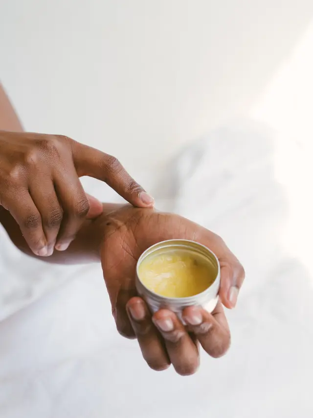 Cara Merawat Kulit Siku yang Kering