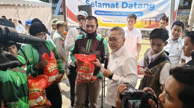 33 Juta Masyarakat Desil 1-4 Bakal Terima Bantuan Beras Pemerintah