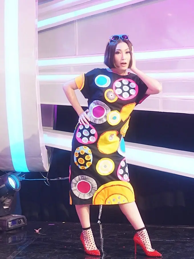 [Bintang] Style Ayu Dewi