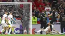 Pemain Jerman Leon Goretzka mencetak gol ke gawang Jerman pada pertandingan Grup F Euro 2020 di Allianz Arena, Munich, Jerman, Rabu (23/6/2021). Pertandingan berakhir imbang 2-2. (Kai Pfaffenbach/Pool via AP)
