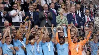 The Citizens menjuarai Piala FA setelah menang 2-1 atas rival sekota Manchester United pada laga final di Stadion Wembley pada Sabtu (3/6/2023) malam WIB. (AP Photo/Jon Super)